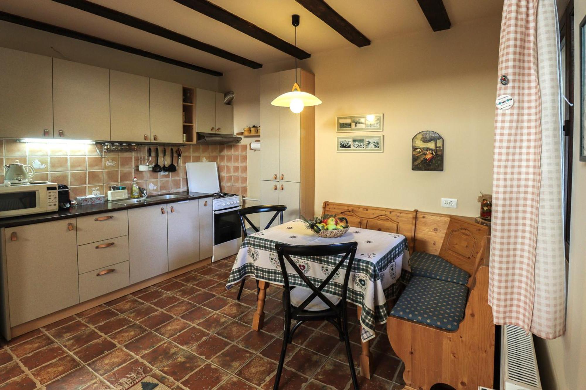 Mountain Family Chalet On Prahova Valley 科马尔尼克 外观 照片